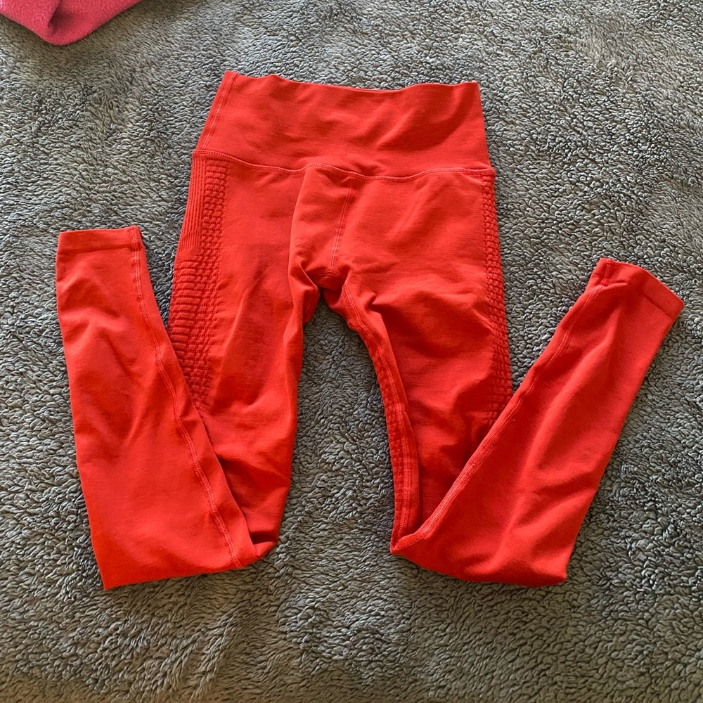 Alphalete Halo Legging in Redwood